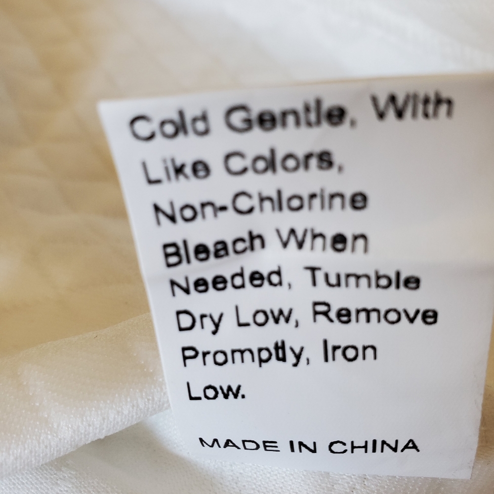 White diamond-stitched quilt-stitch top - Picture 13 of 13